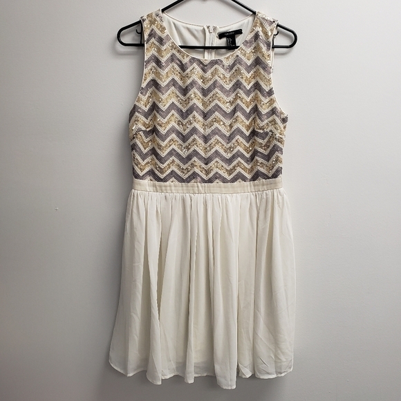 Forever 21 Dresses & Skirts - Forever 21 Sequin Chevron Dress Size Large